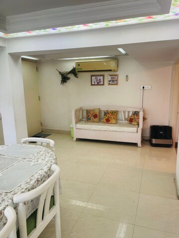 Master Bedroom in 5 BHK Independent House at Jubilee Hills – for Rent