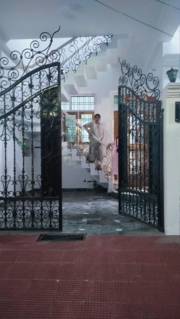 Exterior View, gomti nagar 2 Bedroom 1250 Sq.Ft. Independent House In Gomti Nagar Lucknow 8917523