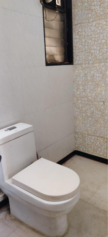 Room in 3 BHK Apartment at Amit 9 Green Park, Parvati Paytha – for Rent