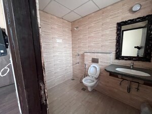 Bathroom in 3.5 BHK Builder Floor at BPTP Amstoria, Sector 102 – for Sale
