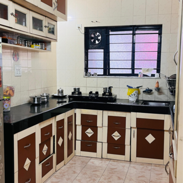 Kitchen in 2 BHK Apartment at Ruturang Complex, Walvekar Nagar – for Rent