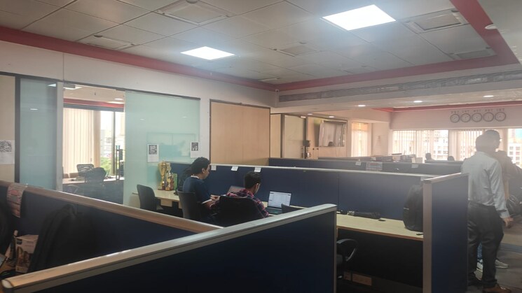 Team Area, eureka-tower Commercial Office Space 4500 Sq.Ft. In Malad West Mumbai 8917557