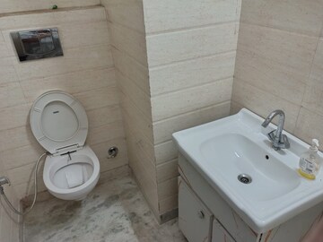 Bathroom in 3 BHK Independent House at Sector 15 – for Rent