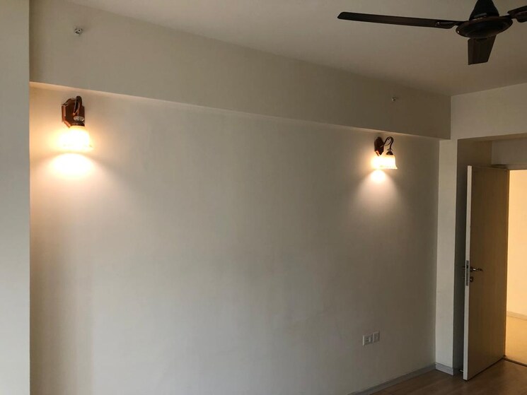 Room, dlf-the-skycourt 3 Bedroom 1931 Sq.Ft. Apartment In Sector 86 Gurgaon 8917570