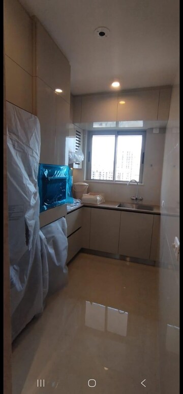 Bathroom in 1 BHK Apartment at Hiranandani Highland, Powai – for Rent