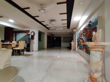 Parking in 6 BHK Villa at Juhu Pearl, Juhu – for Sale