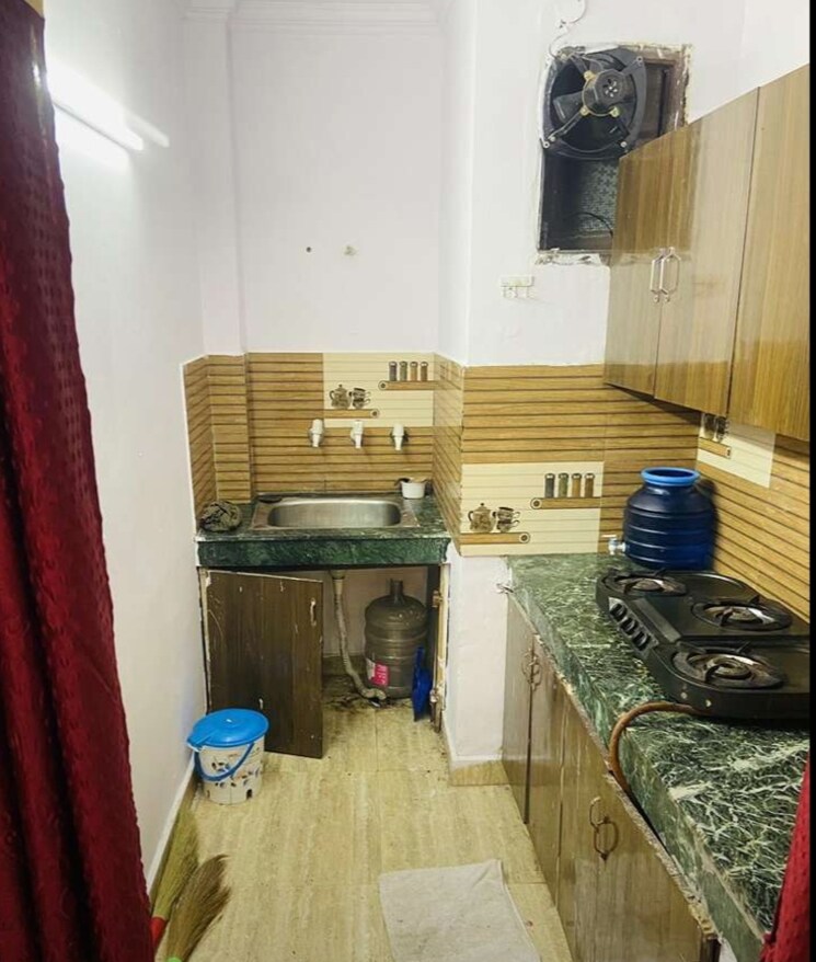 Kitchen, khirki extension 1 Bedroom 500 Sq.Ft. Builder Floor In Khirki Extension Delhi 8917591