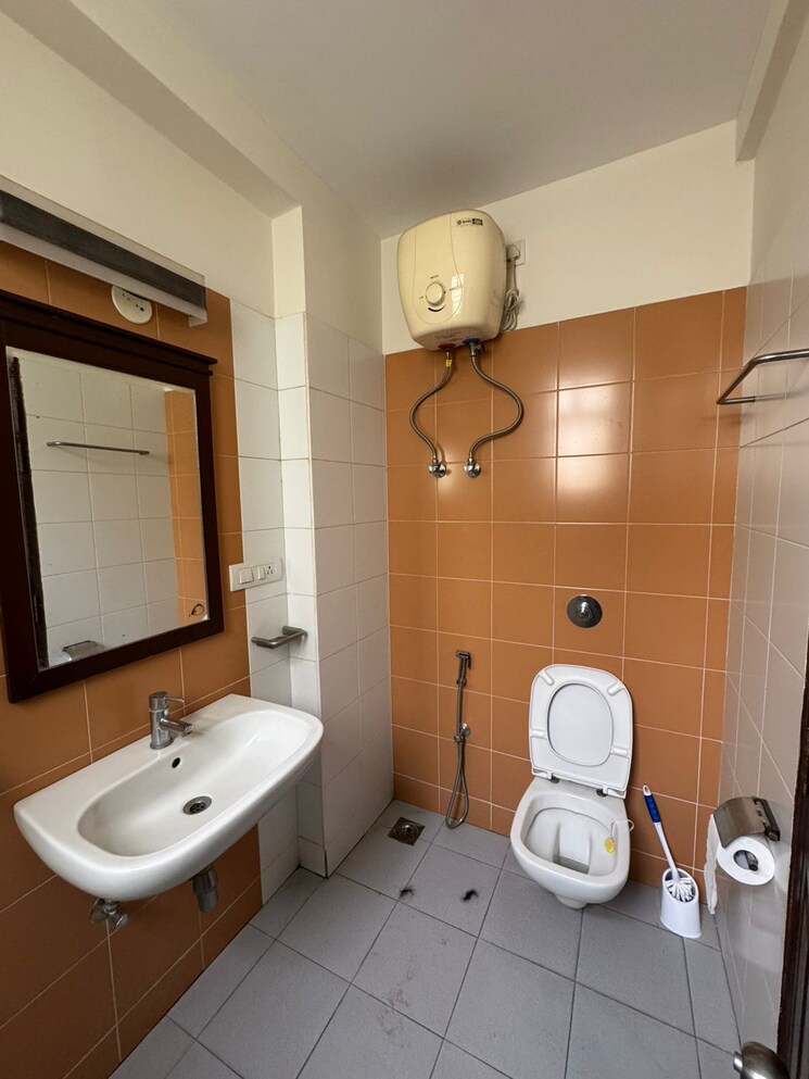 Master Bedroom, benaka-towers 3 Bedroom 1800 Sq.Ft. Apartment In Kodihalli Bangalore 8917594