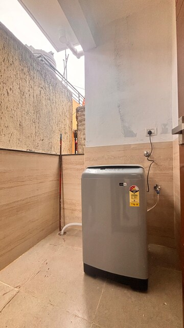 Master Bedroom in 1 BHK Builder Floor at Kodihalli – for Rent