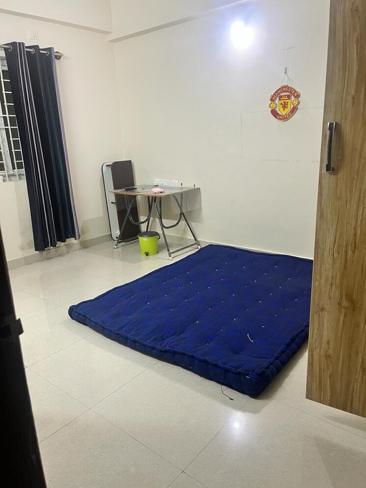 Bedroom, golden-gate-golden-days 3 Bedroom 1400 Sq.Ft. Apartment In Kasavanahalli Bangalore 8917603