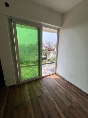 Room in 1 BHK Apartment at Ashirwad Apartments Alpha 1, Alpha 1 Greater Noida – for Sale