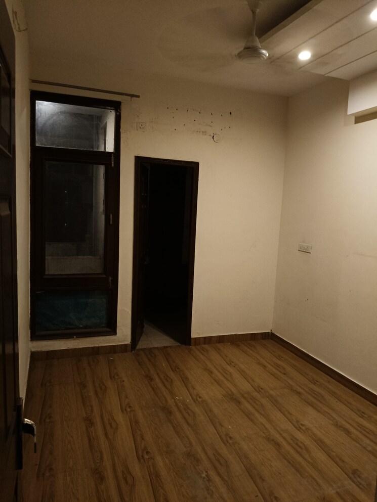 Room, guru-nanak-enclave 3 Bedroom 1000 Sq.Ft. Builder Floor In Dhakoli Zirakpur 8917616