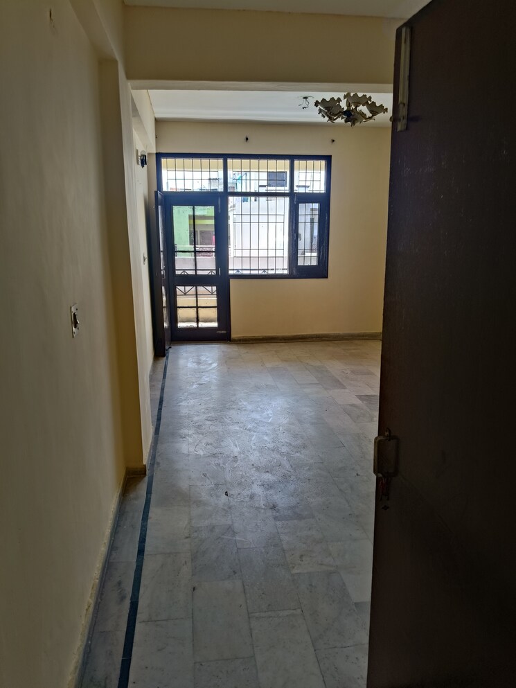 Room, raglan-gulmohar-trends 3 Bedroom 1100 Sq.Ft. Builder Floor In Dhakoli Zirakpur 8917618