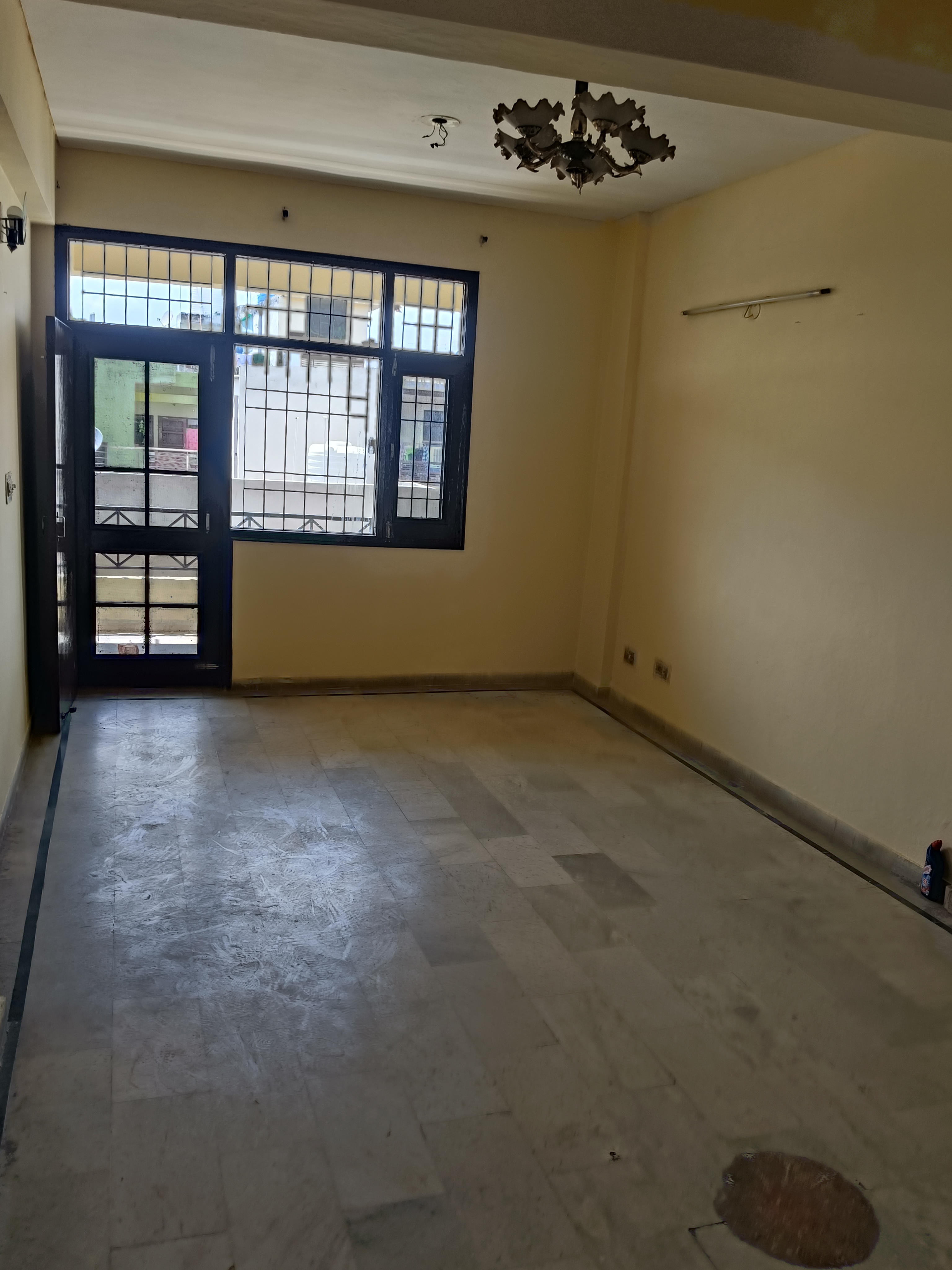 3 BHK Builder Floor For Rent in Raglan Gulmohar Trends