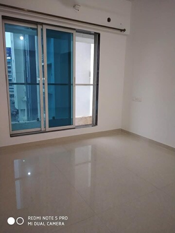 1 BHK Apartment For Rent in Cosmos 27 Gbr, Kasarvadavali