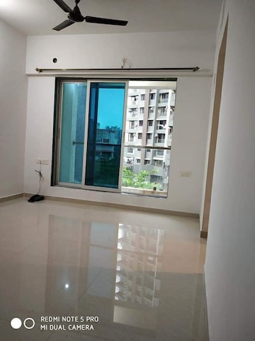 Furnished Amenities in 1 BHK Apartment at Cosmos 27 Gbr, Kasarvadavali – for Rent