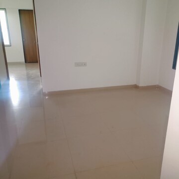 Room in 2 BHK Apartment at Blue 27th Avenue, Bavdhan – for Rent