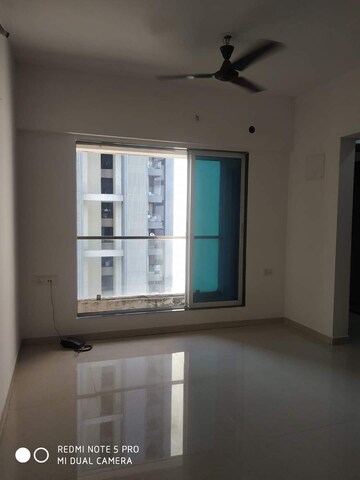 Room in 2 BHK Apartment at Cosmos 27 Gbr, Kasarvadavali – for Rent
