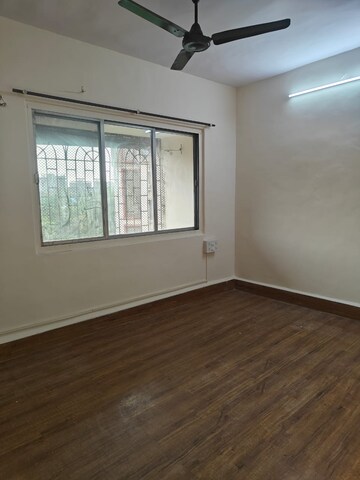 Room in 2 BHK Apartment at Safal Complex, Nerul – for Rent