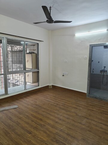 Room in 2 BHK Apartment at Safal Complex, Nerul – for Rent