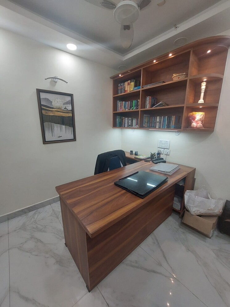 Living Room, nimbus-the-hyde-park 3 Bedroom 1835 Sq.Ft. Apartment In Sector 78 Noida 8917657