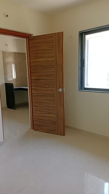 Room in 2 BHK Apartment at K M Horizon Palms, Owale – for Rent