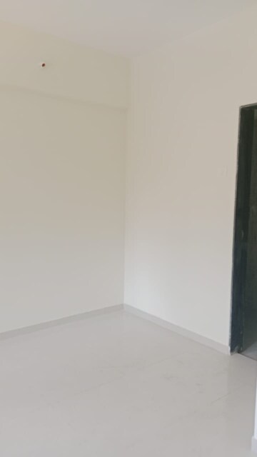 Room in 2 BHK Apartment at K M Horizon Palms, Owale – for Rent