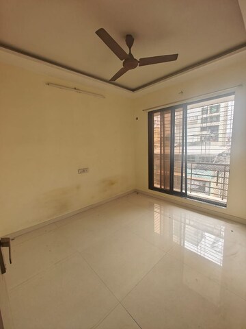 Room in 2 BHK Apartment at Shivtej Ashiyana, Seawoods – for Rent