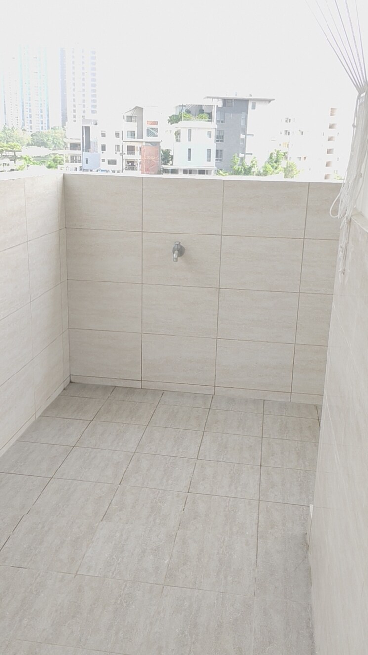 Bathroom, niharika-skyline 4 Bedroom 2650 Sq.Ft. Apartment In Manikonda Hyderabad 8917679