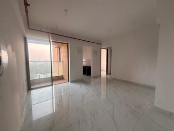 Room in 2 BHK Apartment at Raymond Ten X Habitat, Pokhran Road No Two – for Rent
