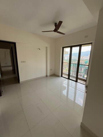 2 BHK Apartment For Rent in Laxmi Niwas Naupada, Naupada