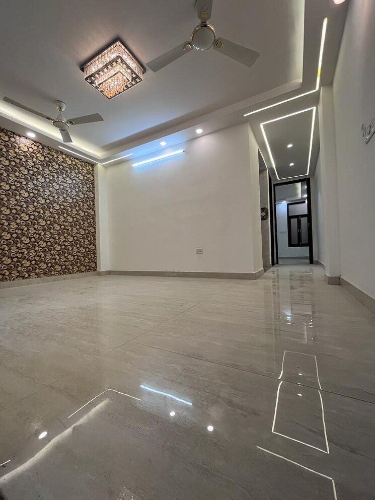 Room, govindpuri 3 Bedroom 930 Sq.Ft. Builder Floor In Govindpuri Delhi 8917746