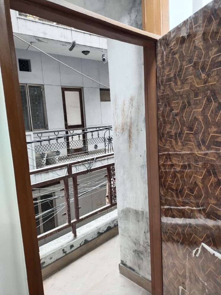 Balcony, govindpuri 2 Bedroom 580 Sq.Ft. Builder Floor In Govindpuri Delhi 8917756