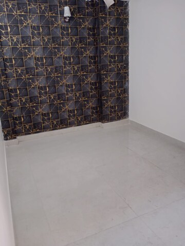 Room in 3 BHK Builder Floor at Govindpuri – for Sale