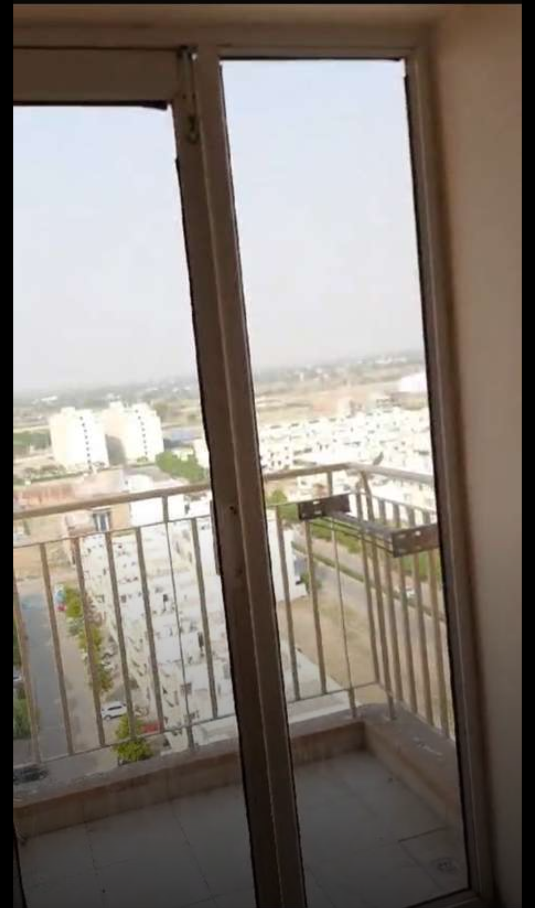 2 BHK Apartment For Rent in Wave Dream Homes