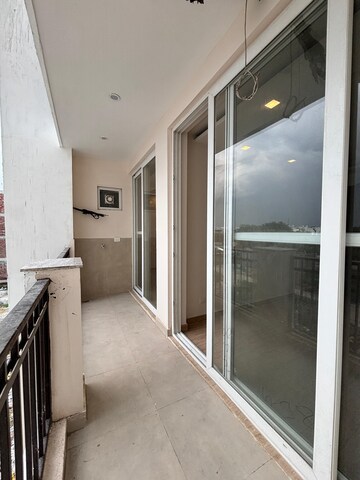 Building Lobby in 3 BHK Builder Floor at BP Homes, Sector 85 – for Sale
