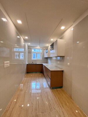 Kitchen in 3 BHK Builder Floor at BP Homes, Sector 85 – for Sale