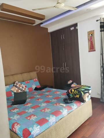 Bedroom in 3 BHK Apartment at Indosam75, Sector 75 – for Rent
