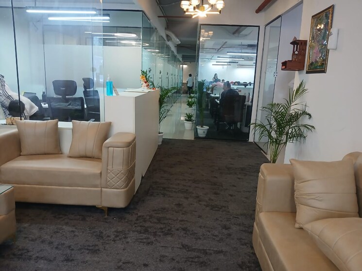 Master Bedroom, arun-vihar-sector-37 Studio 500 Sq.Ft. Apartment In Sector 37 Noida 8917947