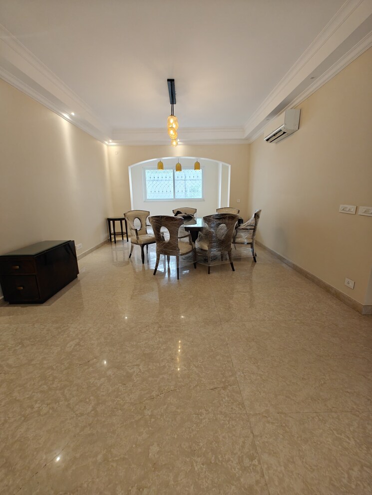 Living Room, amyand-regency 4 Bedroom 4509 Sq.Ft. Apartment In Shivaji Nagar Bangalore 8917951