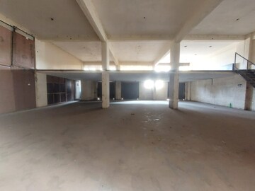  Warehouse For Rent in Vasai East