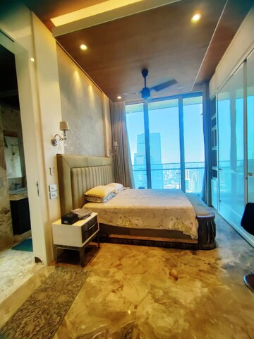 Living Room in 6 BHK Apartment at Oberoi Exquisite Goregaon, Goregaon East – for Sale