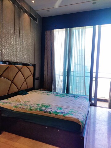 Bedroom in 6 BHK Apartment at Oberoi Exquisite Goregaon, Goregaon East – for Sale