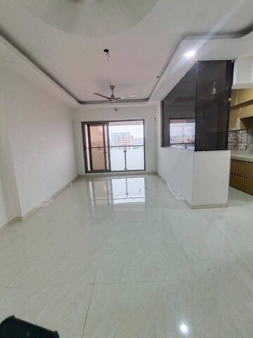 2 BHK Apartment For Rent in Geeta CHS, Kurla East