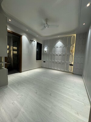 4 BHK Builder Floor For Sale in Auram Floor, South City 2