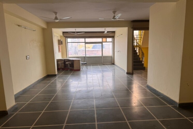 undefined, south city 2 Commercial Shop 1500 Sq.Ft. In South City 2 Gurgaon 8918010