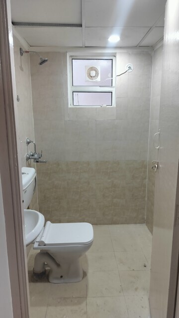 Bathroom in 3 BHK Apartment at ROF Aalayas, Sector 102 – for Rent