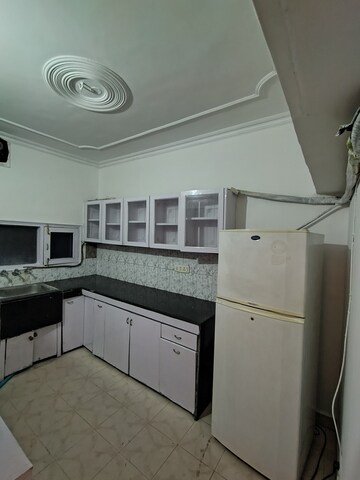 Kitchen in 1 BHK Builder Floor at Sector 34 – for Rent
