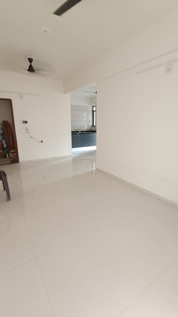 Room in 3 BHK Apartment at Shilaj – for Rent