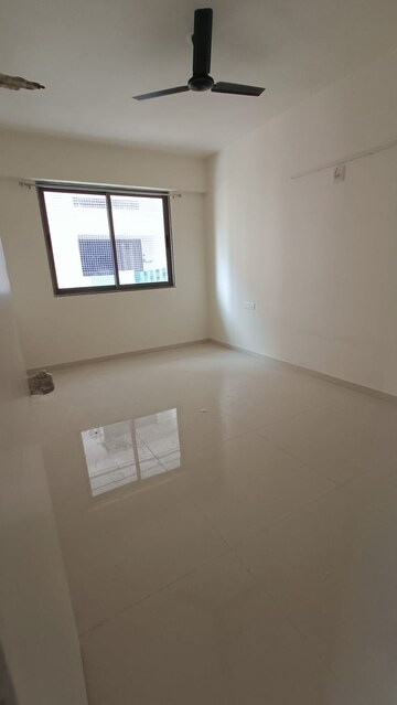 Room in 3 BHK Apartment at Shilaj – for Rent